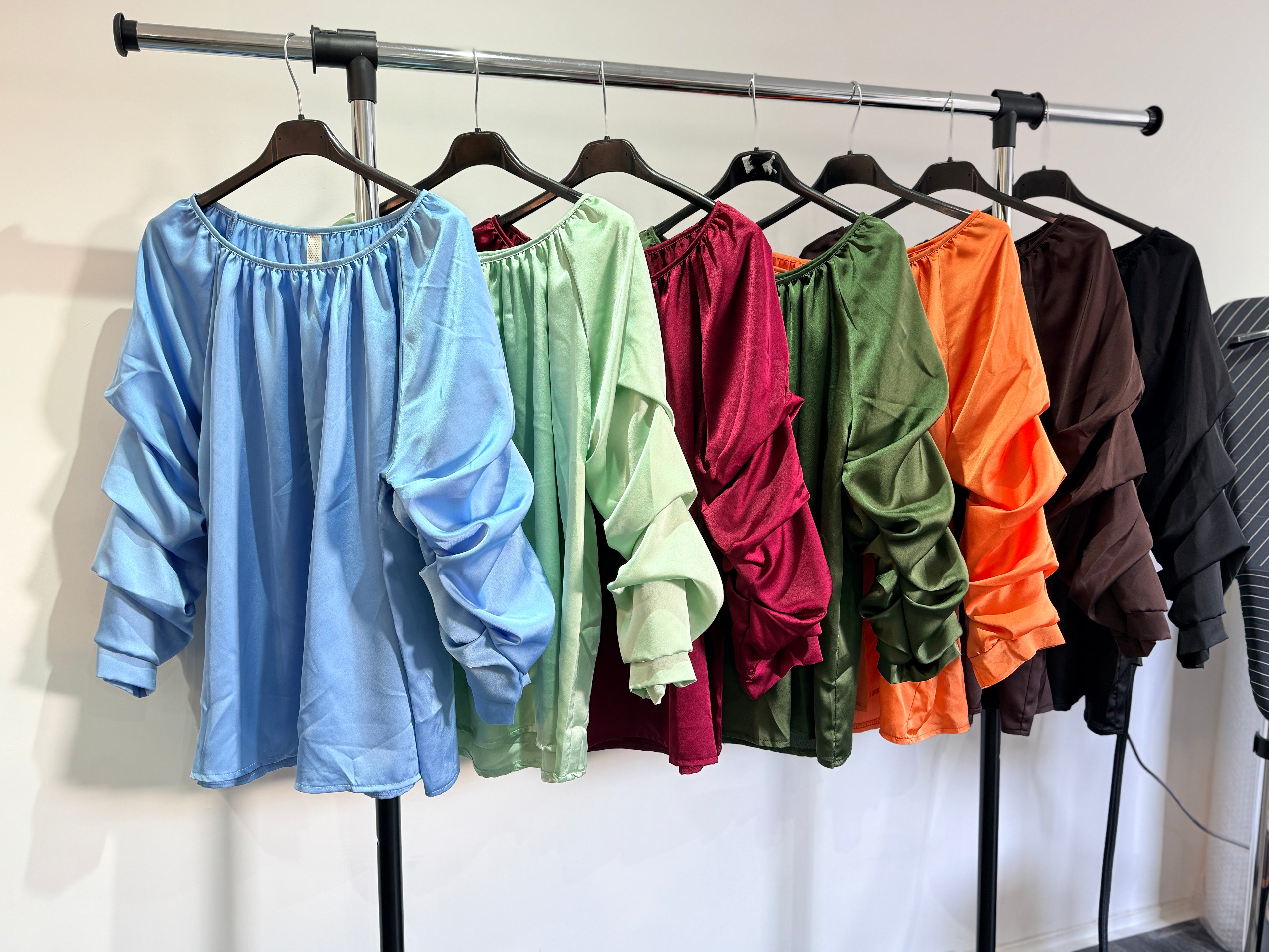 SoftFlow Ruched Sleeve Blouse - one size UK10 - UK16